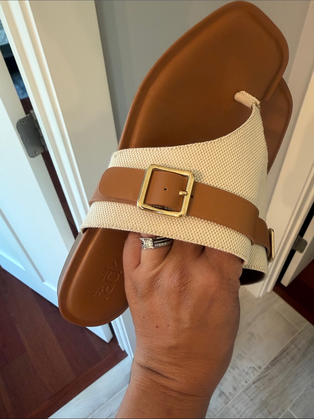 Nordstrom Rack Sandals - Picture 4 of 5